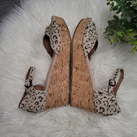 Leopard-Print Cork Platform Wedge size 10 - Picture 8 of 13